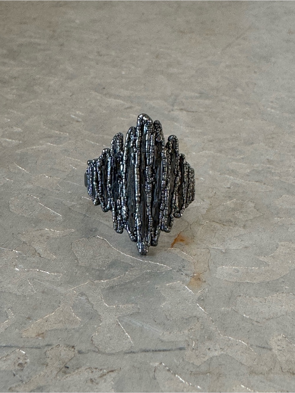 Black Kyanite Sheild Ring Fine silver size 8 Gunmetal